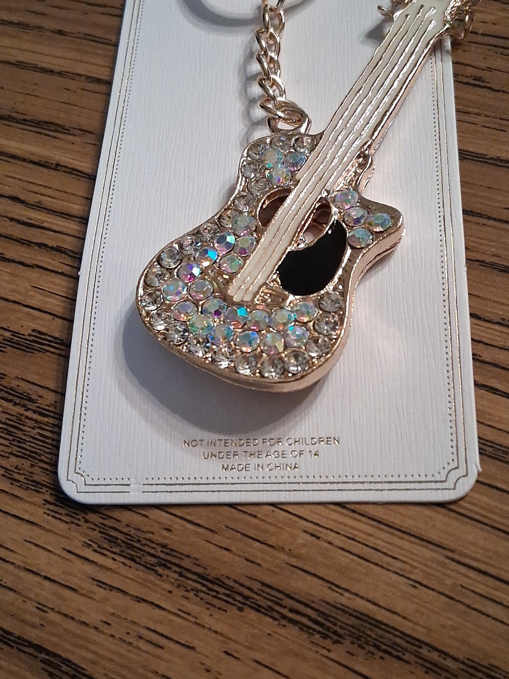 Gold & Crystal Embellished Guitar Key Chain/ Purse Charm NIB - Picture 9 of 9